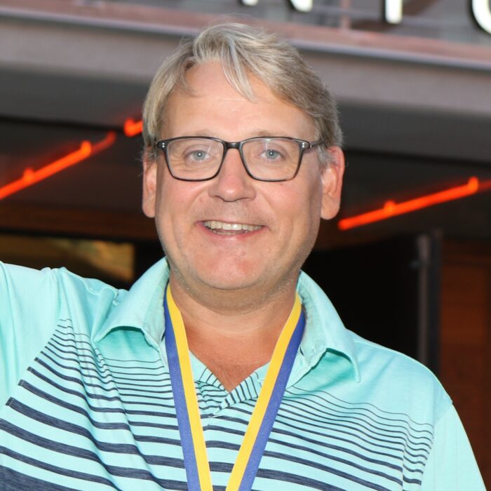 Krister Ahlesved